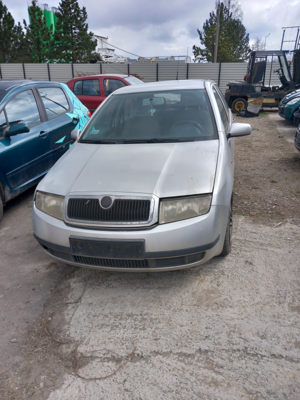 SKODA FABIA 1 2001