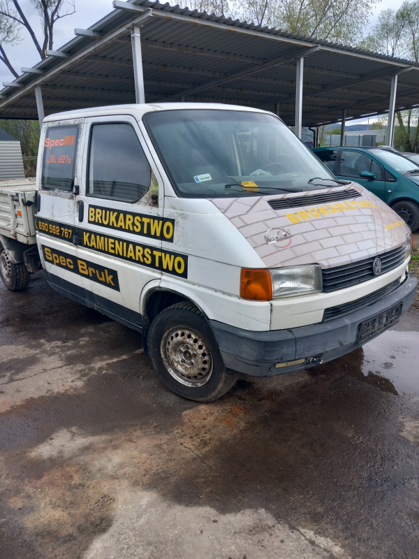 VW TRANSPORTER 1995R 2,4