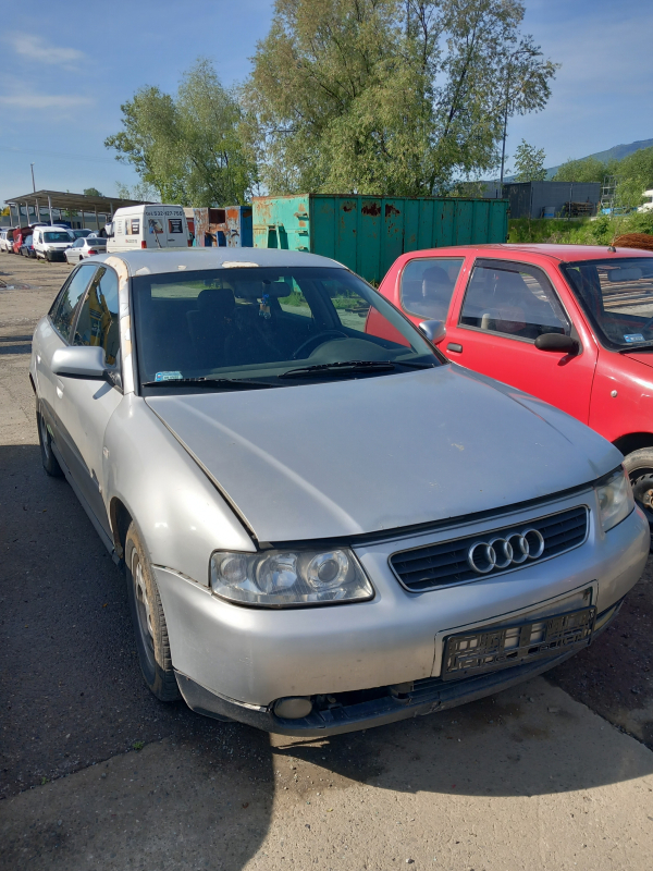 AUDI A3 8L  2000R 1,9 TDI 130KM