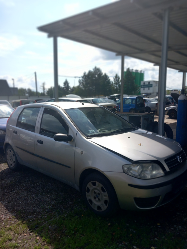 FIAT PUNTO 2 1,2 2002R