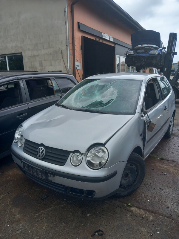 VW POLO 9N 2005R 1,2 6V 3 DRZWI