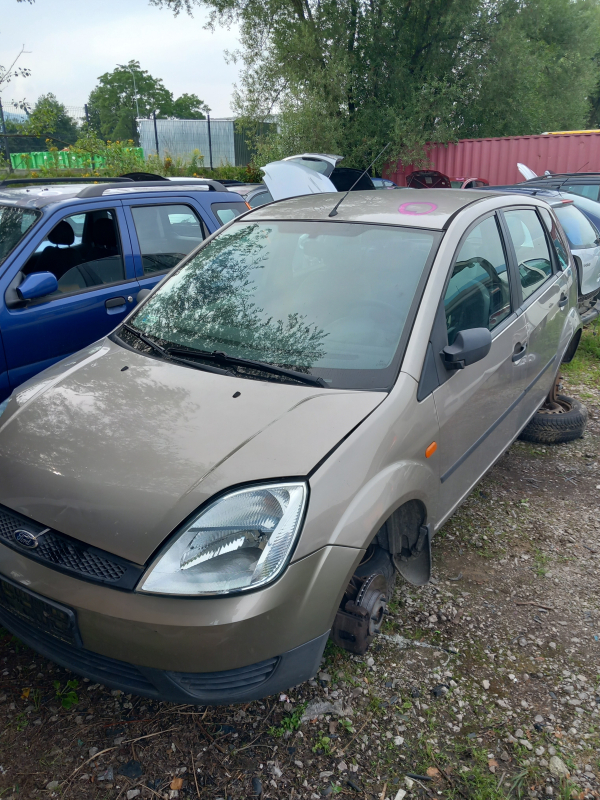 FORD FIESTA MK 6  2003R 1,3 B