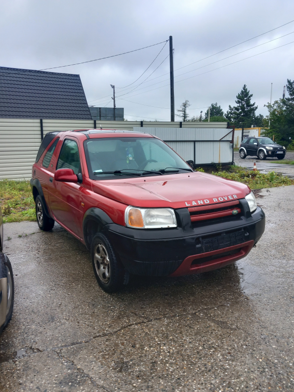 LAND ROVER FREELANDER  1998R 1,8 B